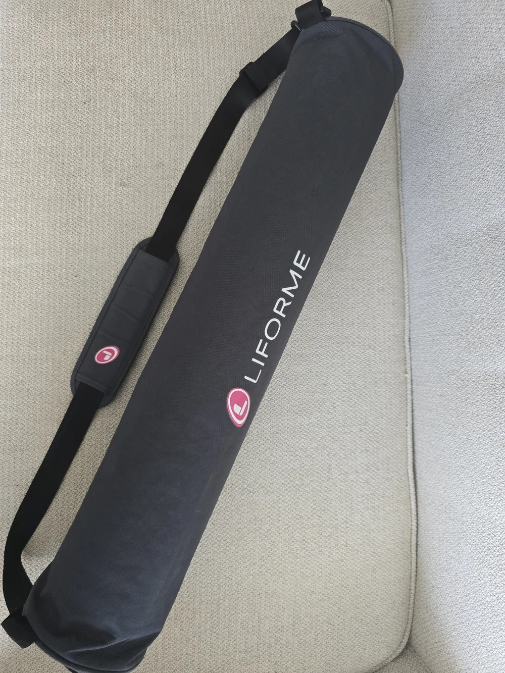 Liforme Yoga Mat Carrying Case / BAG ONLY – Fits Standard Mats